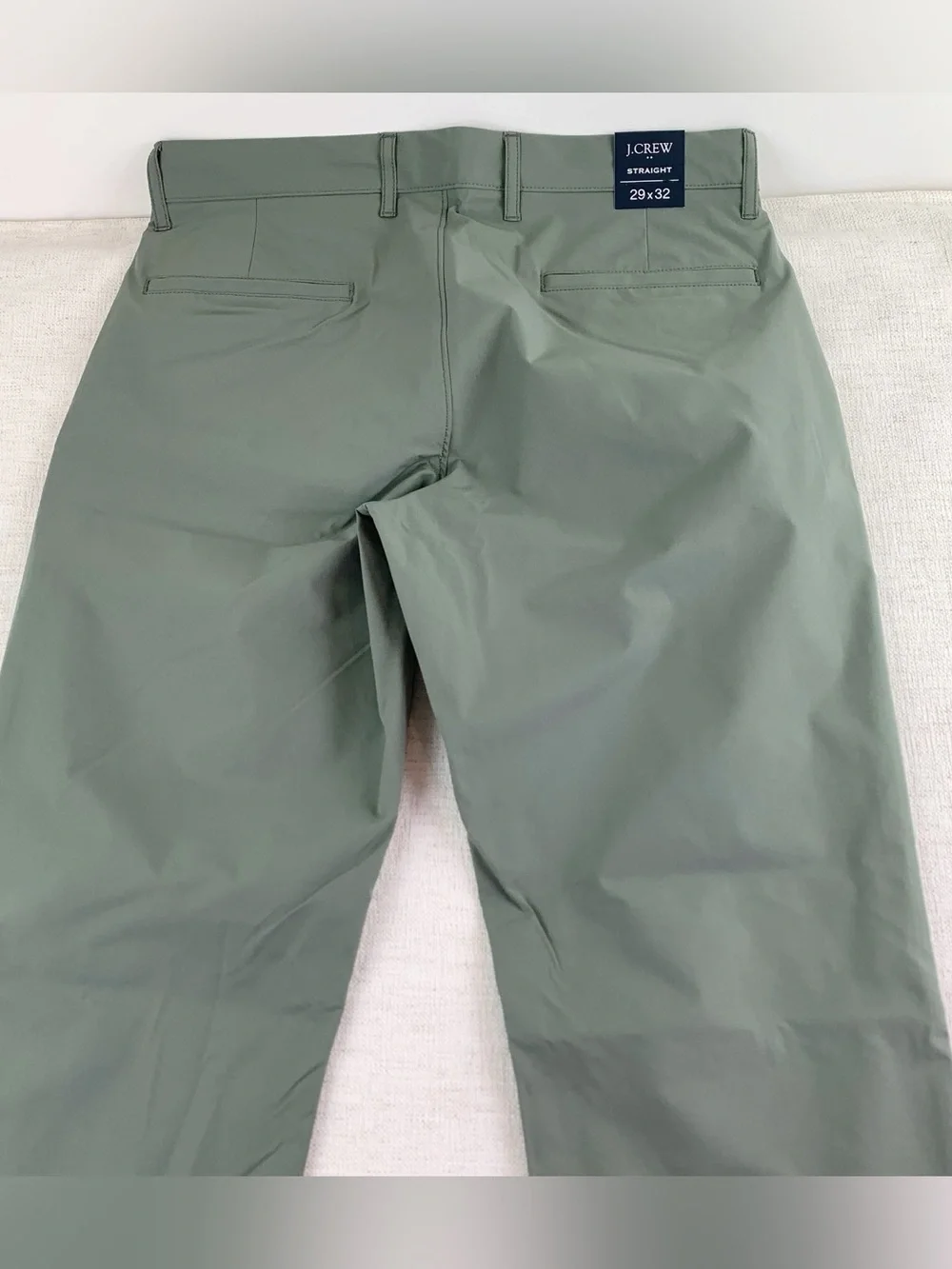 J crew New Men's straight-fit tech chino pant performance in Olive green 28x32